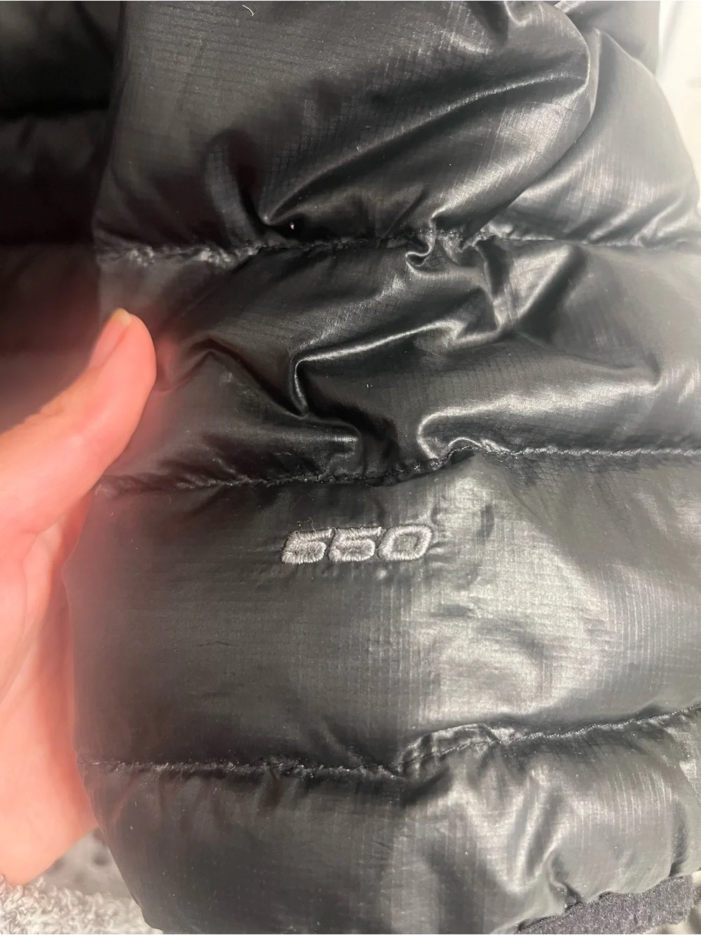 The North Face 550 men’s large Black Puffy Packable Down Jacket